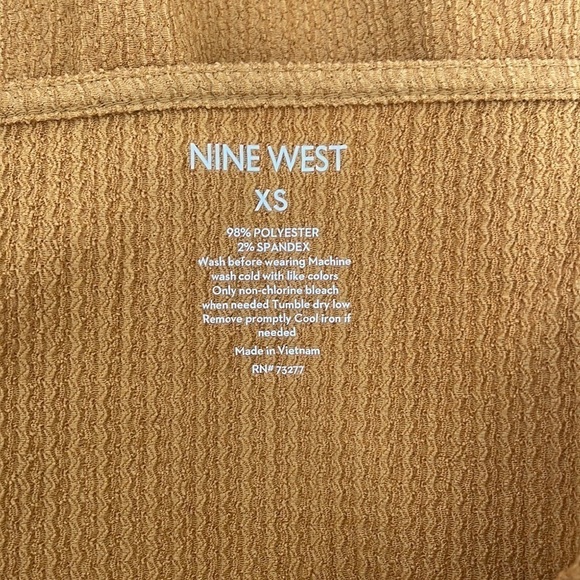 Nine West Sleeveless Top l SIZE XS - Picture 7 of 7